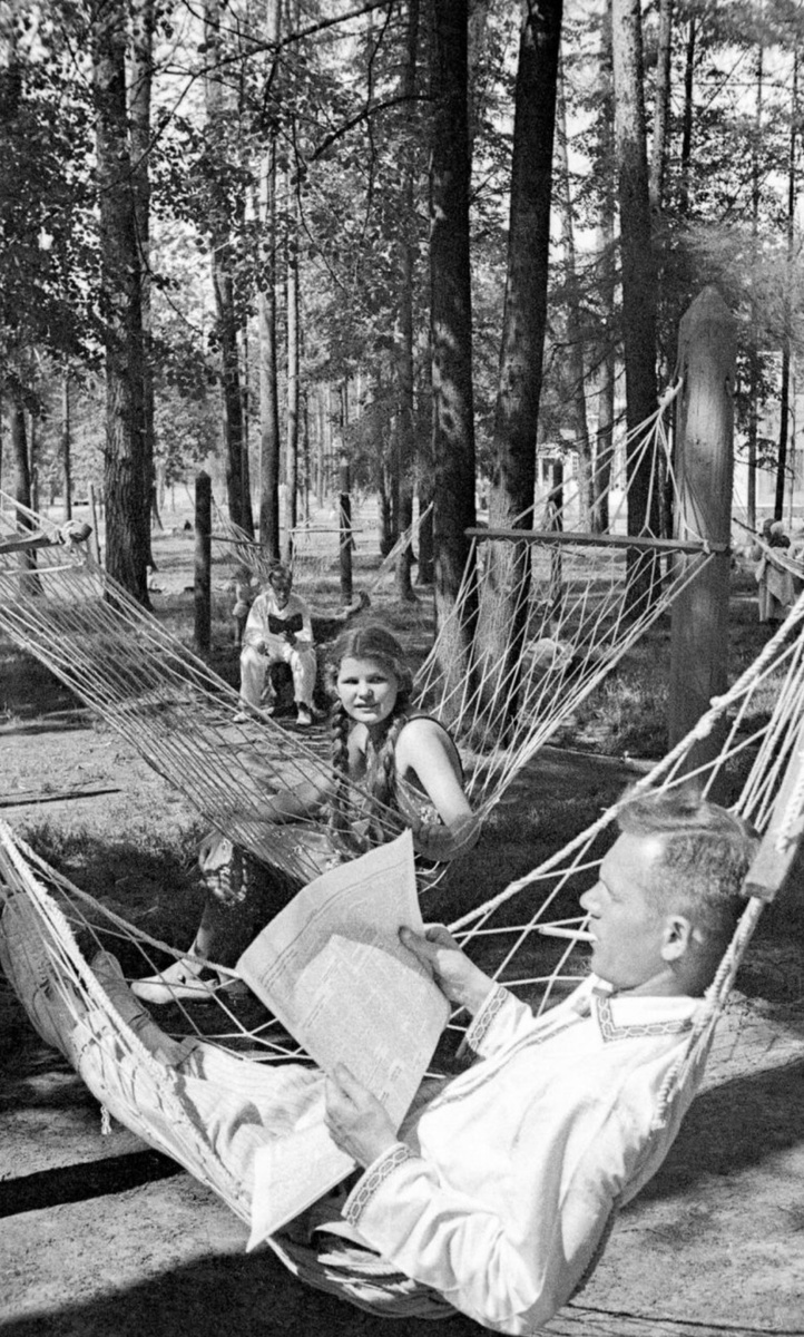 Архивные фотографии, как прекрасный наглядный инструмент знакомства с общим прошлым