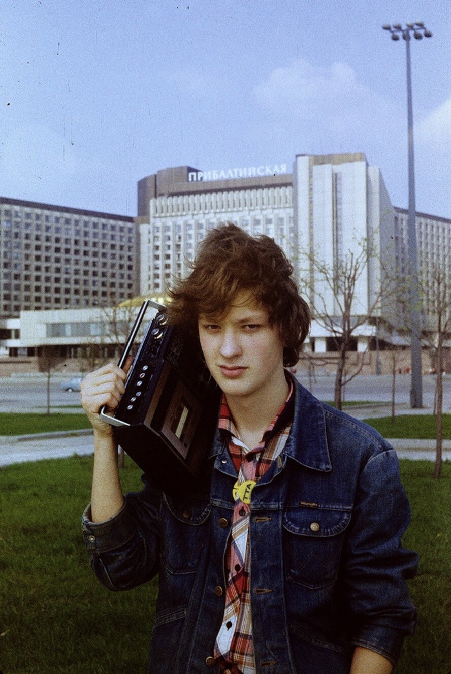 Ленинград. 1987 год. Автор: Артем Ромашов.