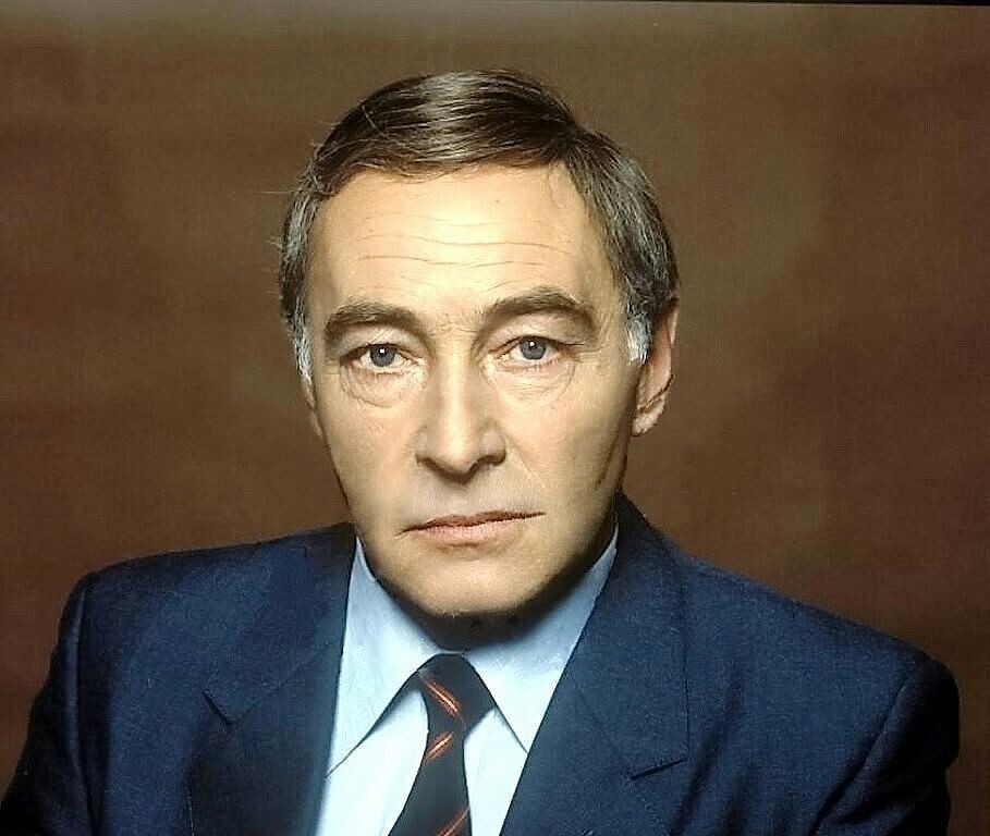 Вячеслав Тихонов