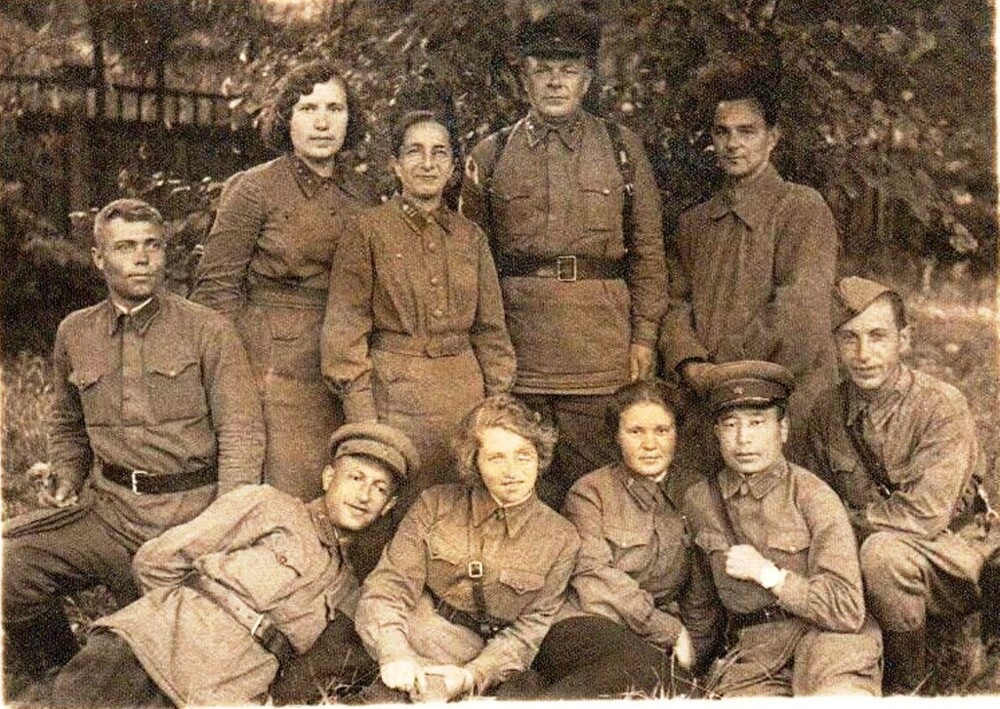 Мария Медведева в санчасти 202-го запасного стрелкового полка