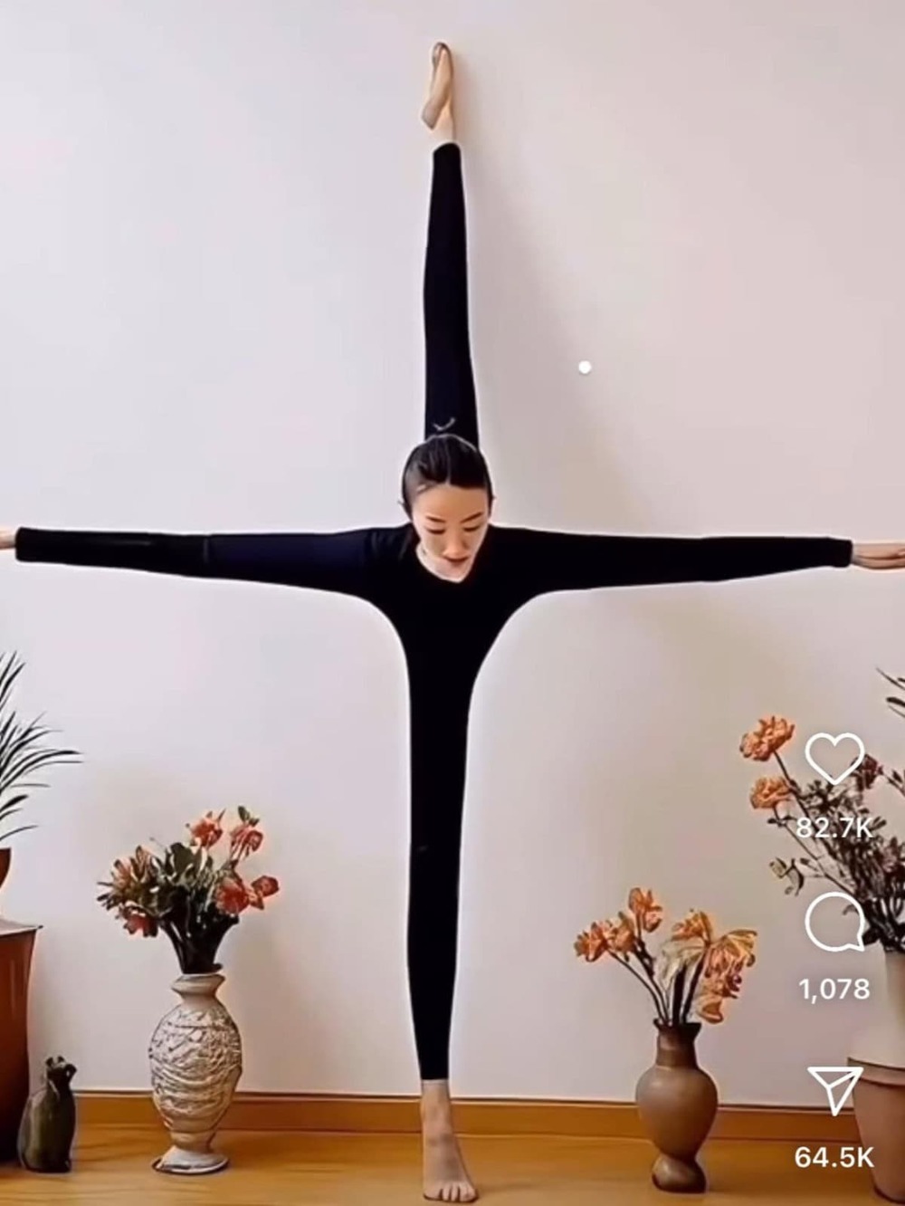 «Пробую новую позу из йоги»