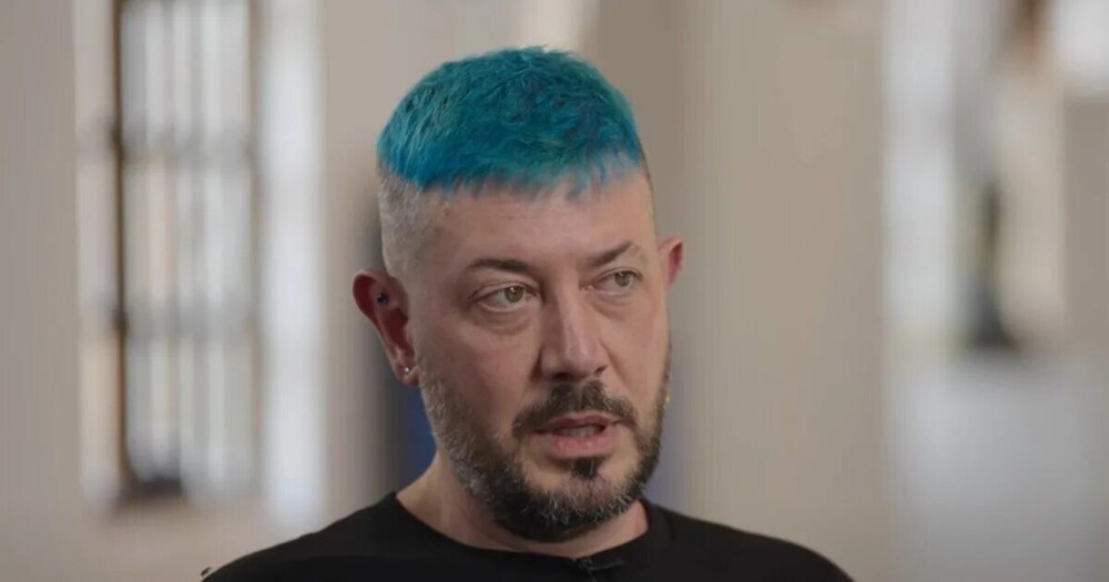 "Артемий, завязывай уже воровать всё у всех!": студию дизайна Лебедева уличили в плагиате после публикации плаката ко Дню России
