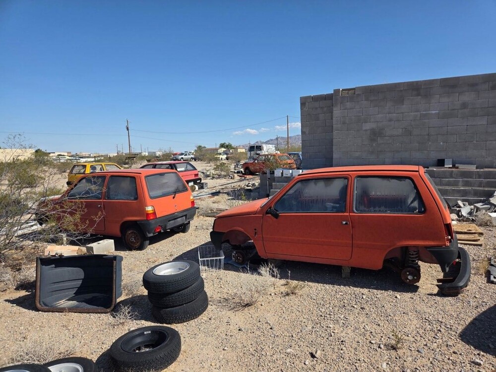 В США (в штате Колорадо) обнаружена партия российских автомобилей ОКА
