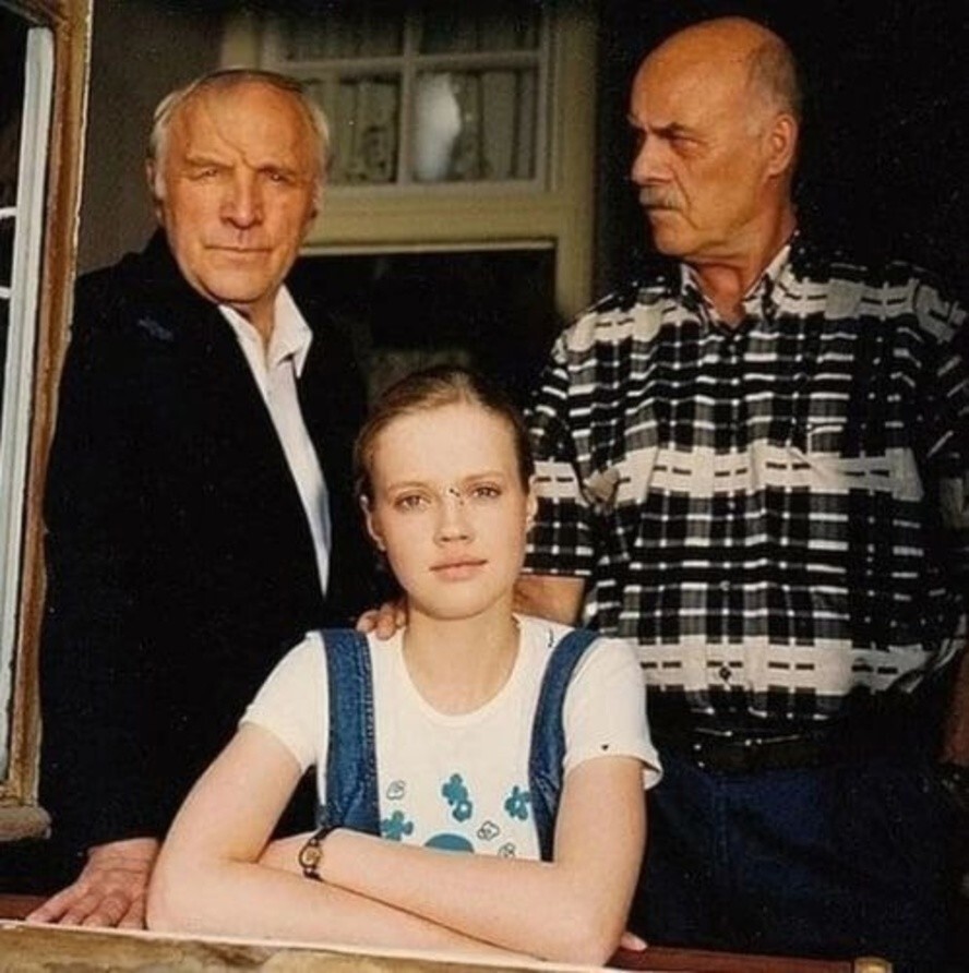 На съёмках фильма «Ворошиловский стрелок». 