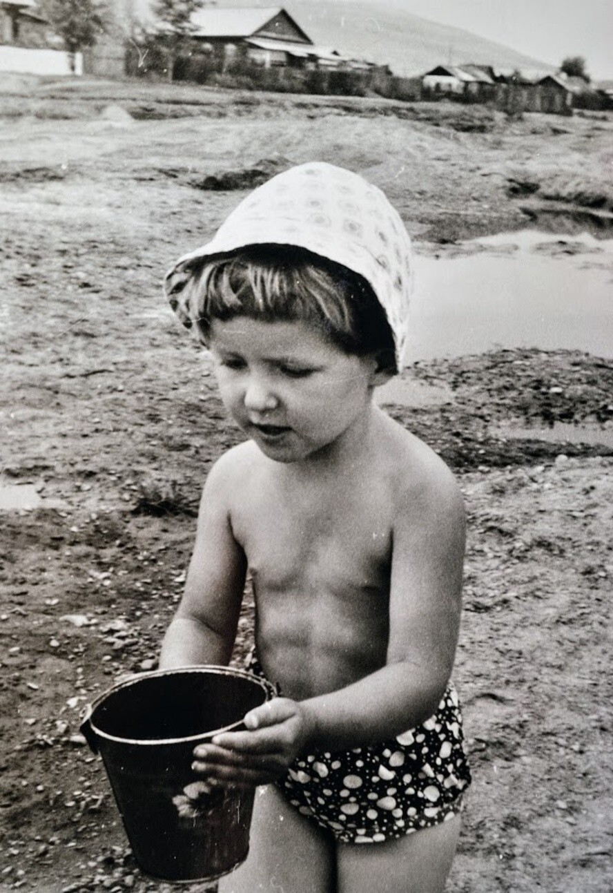 Архив Натальи Береговой. Без названия. Чита, 1966 г. Автор: Владимир Иванец.