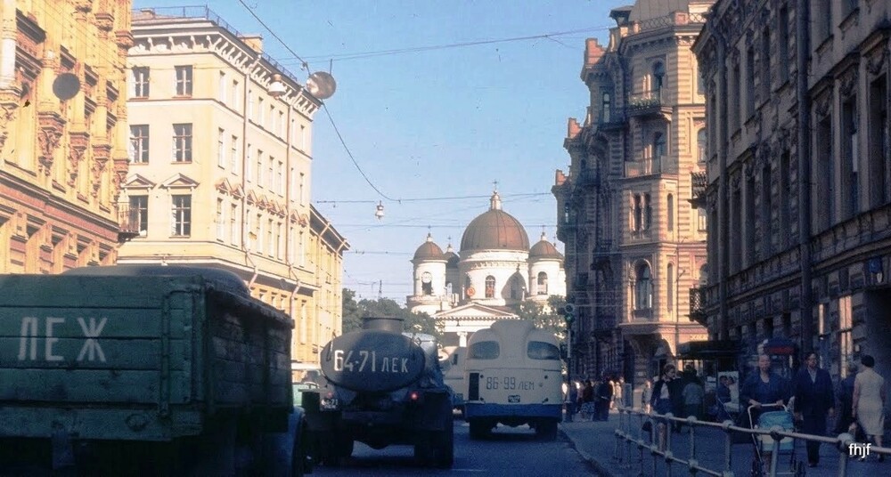 Вид на Спасо-Преображенский собор с улицы Пестеля.