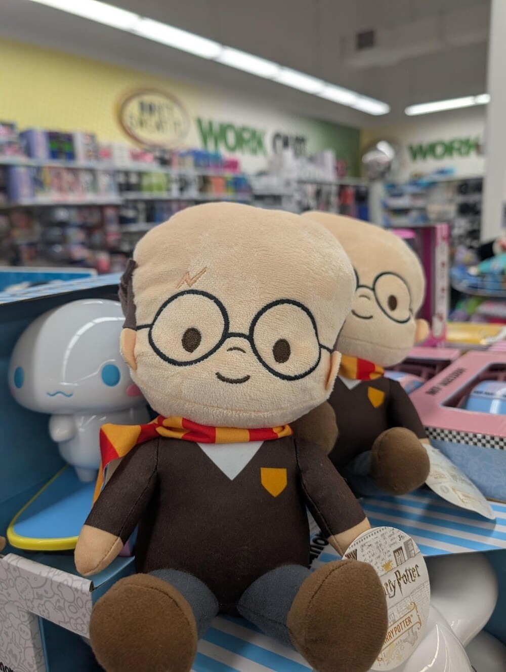 12 не самых удачных игрушечных версий известных героев