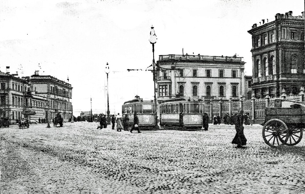Благовещенская площадь