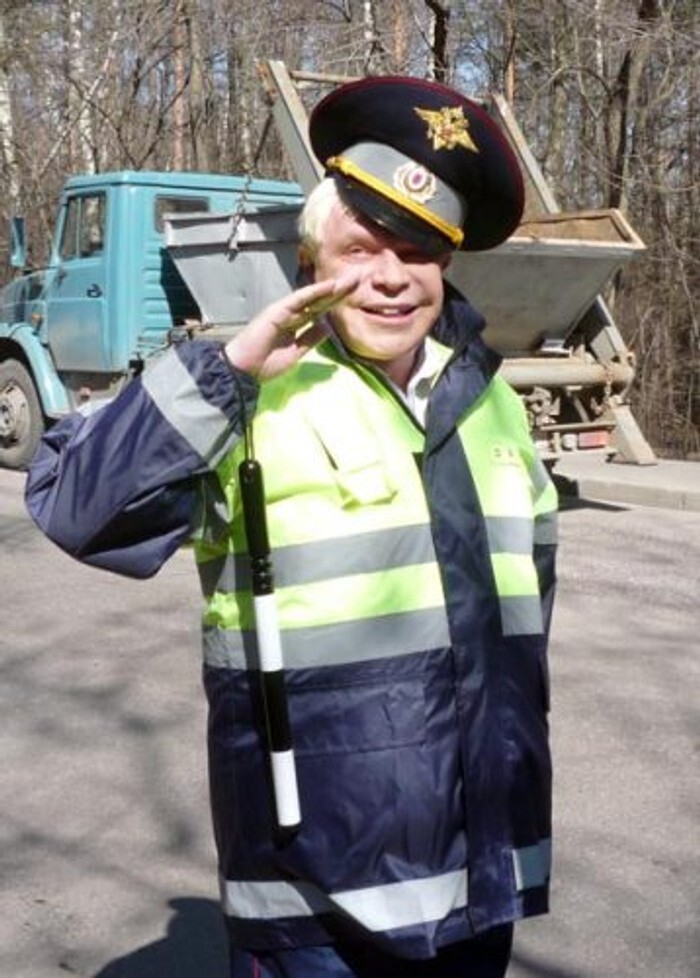 На военных водителей падают штрафы за проезд по дорогам. Это как?