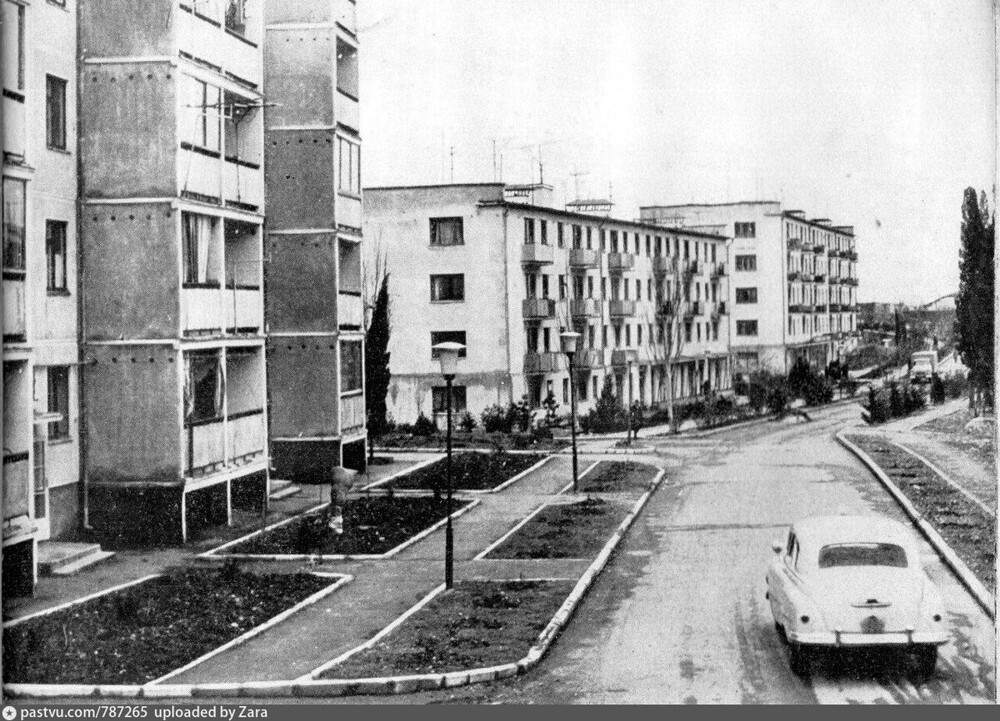 Новый микрорайон на улице Подвойского в Гурзуфе.