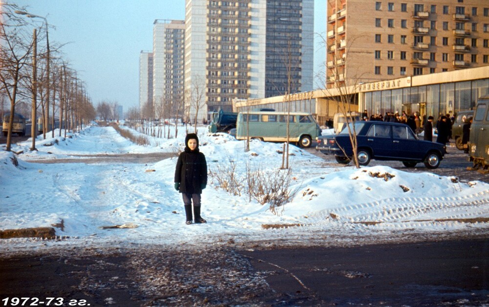 А это уже зимнее Ленинградское шоссе неподалёку от Беломорской улицы.