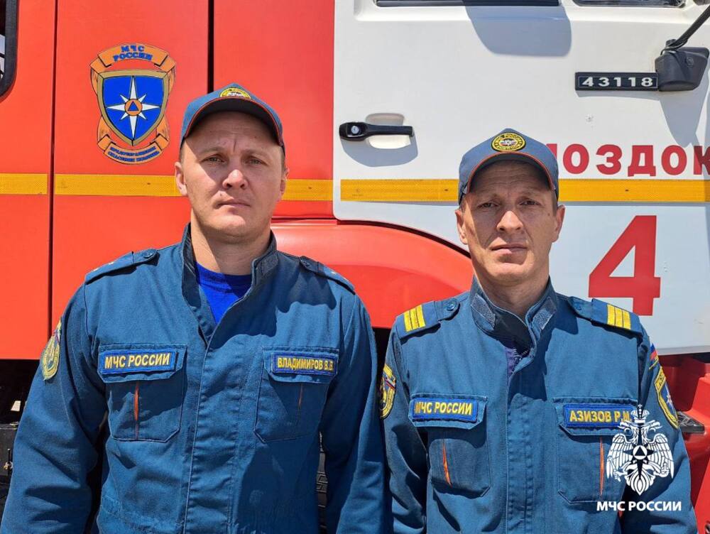 Водитель МЧС спас тонущую пенсионерку
