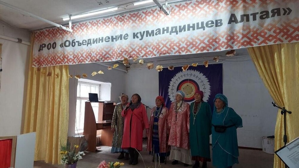 Кумандинцы, люди-лебеди