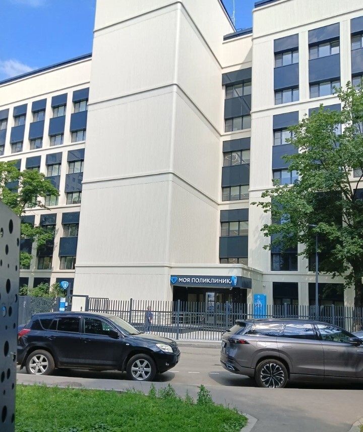Обновление поликлиник в Москве завершено на 87%. Фото до/после