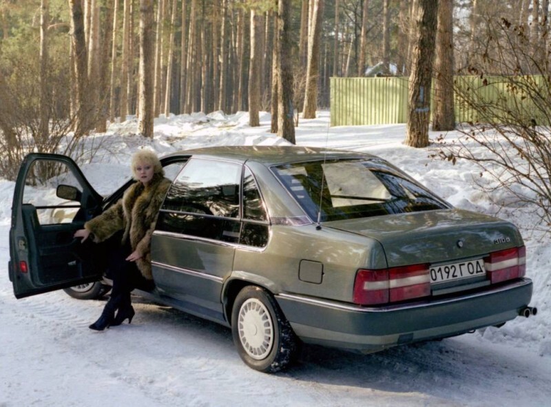Анне Веске рекламирует новую модель «Волги», Нижний Новгород, 1992