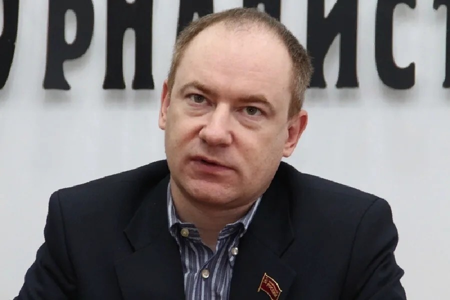 В РФ предложили ввести налог на пиццу, роллы и другие зарубежных блюда из "недружественных" стран