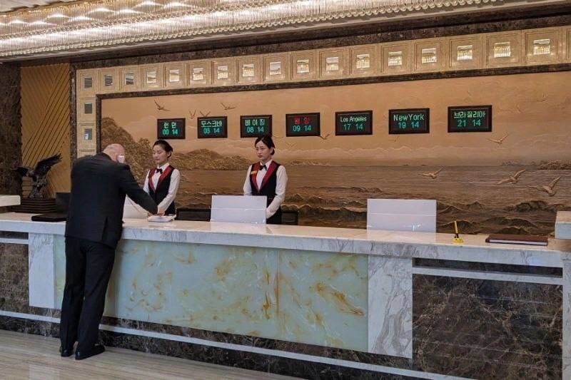 Море, солнце и немного тоталитаризма: туристы поделились впечатлениями об отдыхе в КНДР