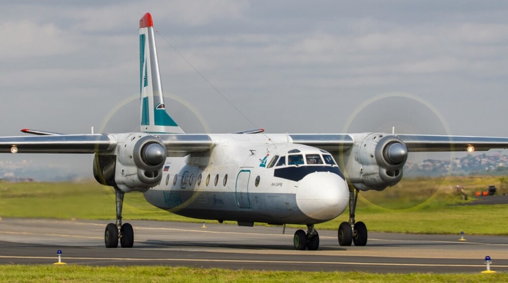 "Он такой старый!": пассажиры разбившегося самолёта Ан-24 - о состоянии борта