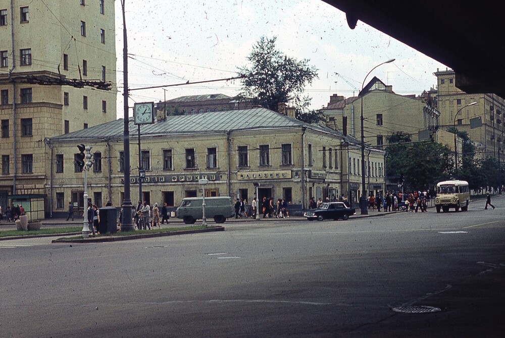 А такой в 1976 году была Самотёчная площадь.