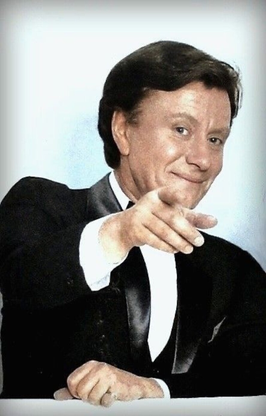 Андрей Миронов