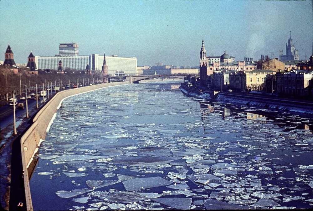 Московская весна. Ледоход 