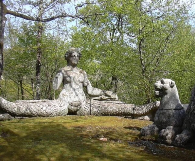  Намешалось 