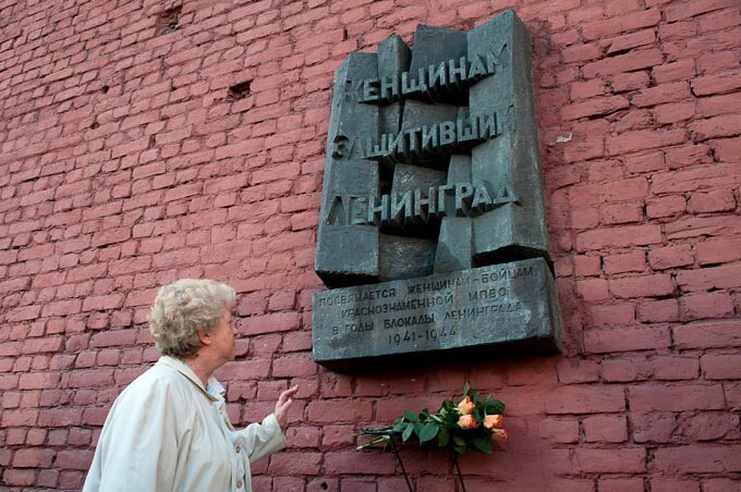 Как мало , но так многое ...........
