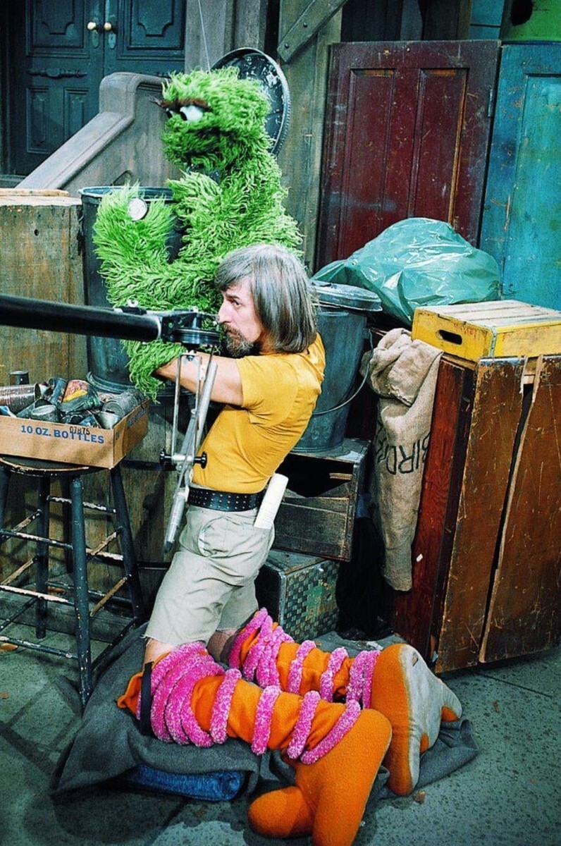 Это легендарная «Улица Сезам», которую в 1970-х смотрели с придыханием