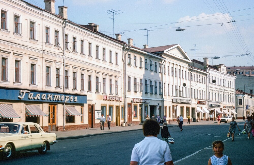 А это уже Пятницкая улица.