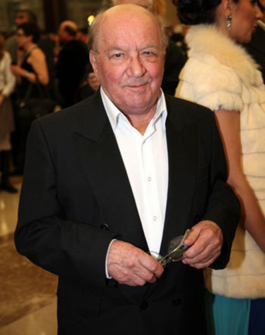Лев Дуров