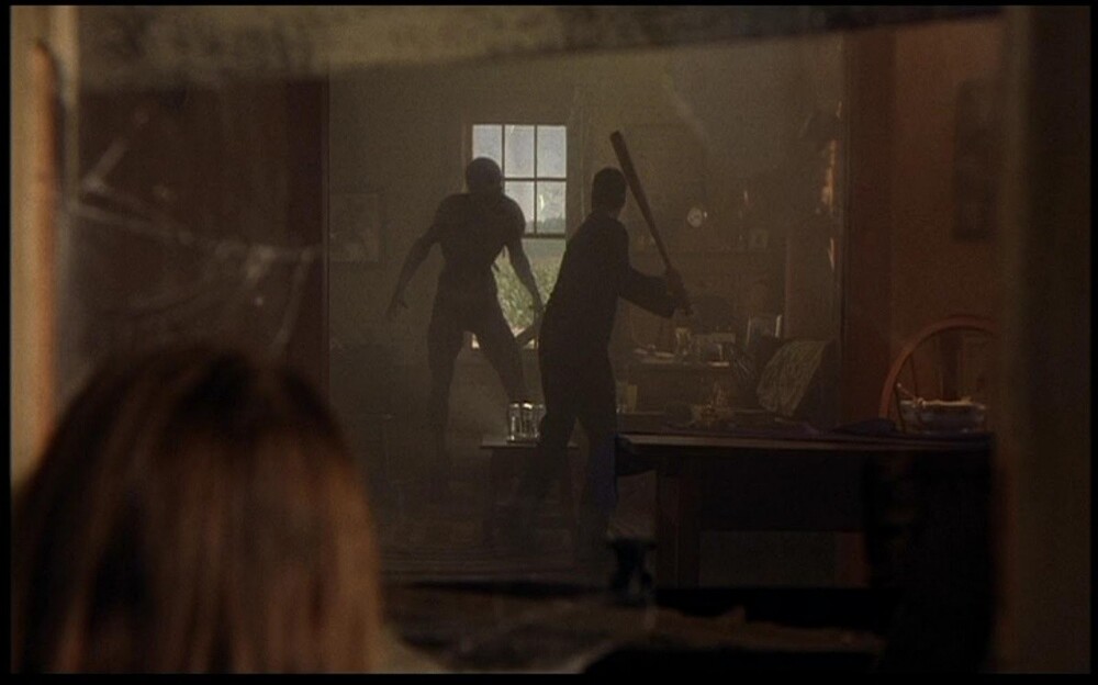 «Знаки» (2002)