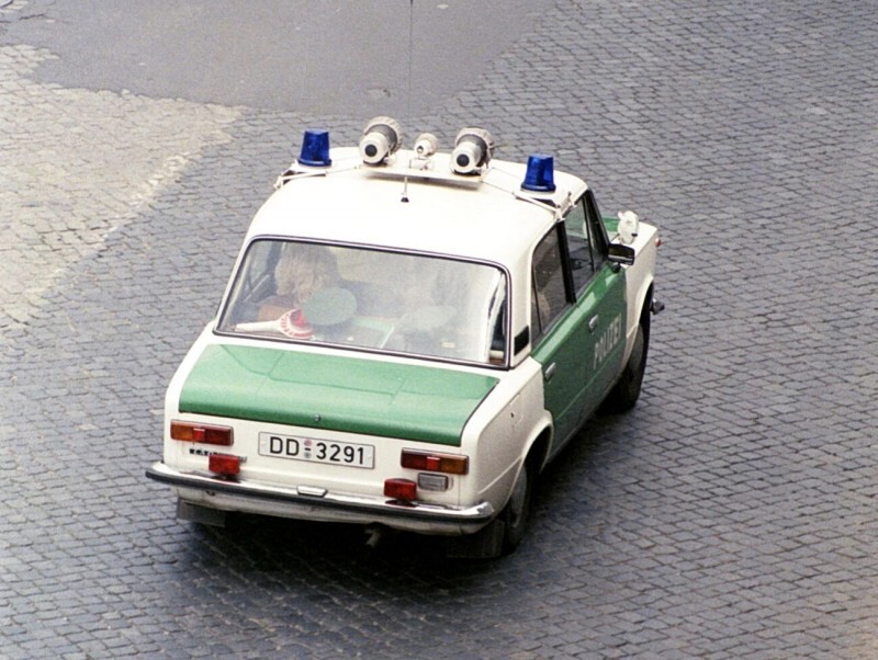 «Жигули» немецкой полиции на улицах Дрездена, 1992 год. 