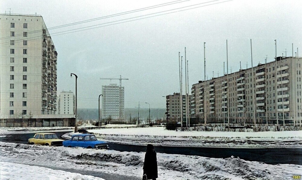 Новые районы Москвы - переносимся в Гольяново на Уральскую улицу