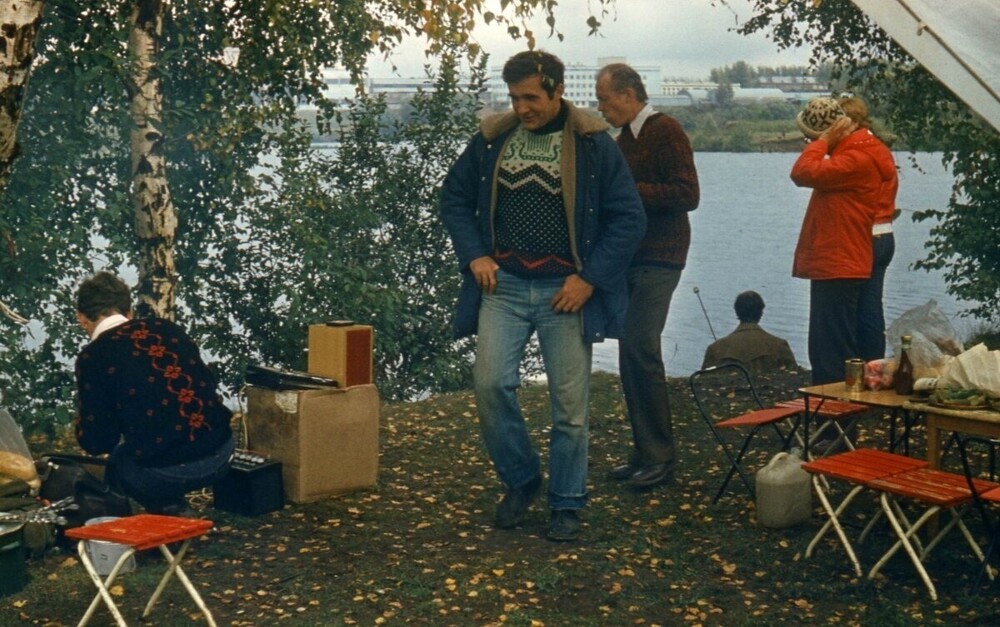 Пикничок в Строгино. На фото - Спасский затон.