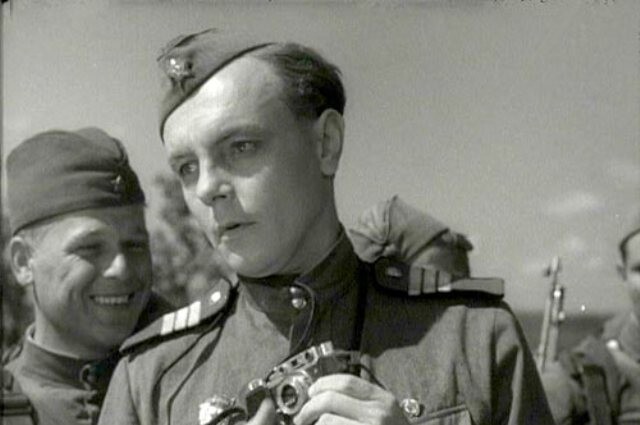 Кирилл Лавров
