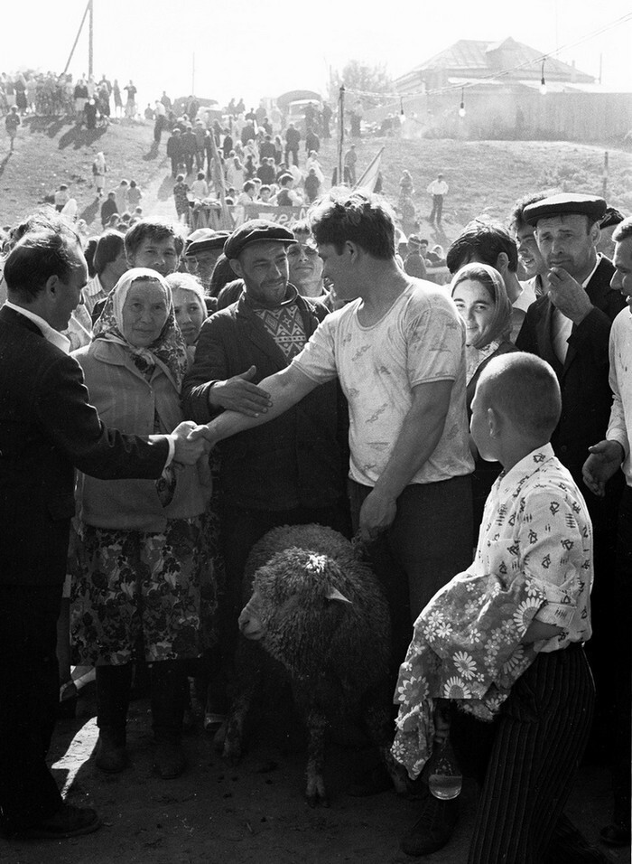 «Наш чемпион». Татарская АССР, с. Шали, 6 июня 1978 года.
