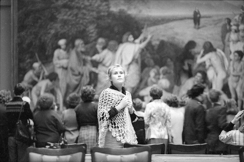 Незнакомка в Третьяковке, 1980-е.