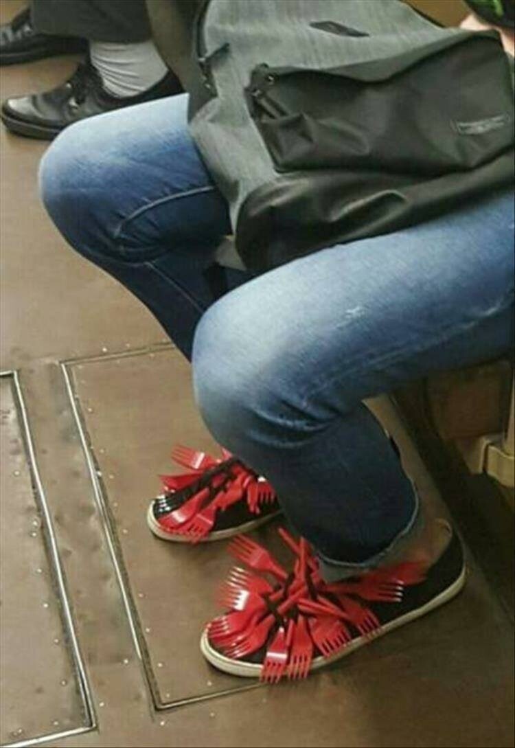 Продолжаем барражировать соцсети