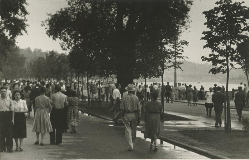 Центральный парк культуры и отдыха имени Горького. 1940-е.
