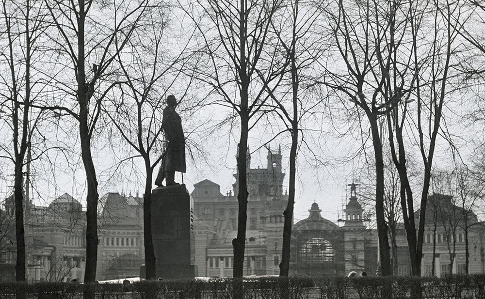 Белорусский вокзал. Москва, 1980-е.