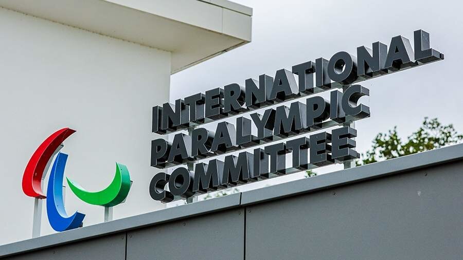 Паралимпийцы России и Белоруссии выступят на Олимпиаде-2026 с национальными флагами, гимнами и символикой