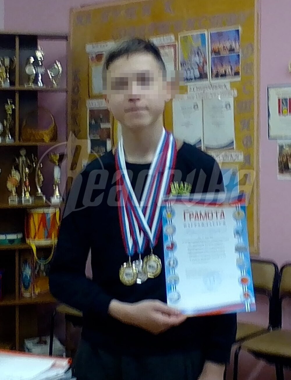 В Архангельске отчисленный из колледжа студент напал с ножом на преподавателей
