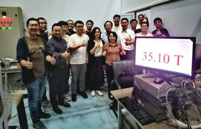 Cверхпроводящий магнит, который в 700 000 раз мощнее поля Земли