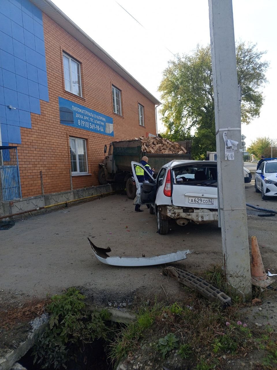 ДТП в Рязанской области "Дрова прибыли по адресу"
