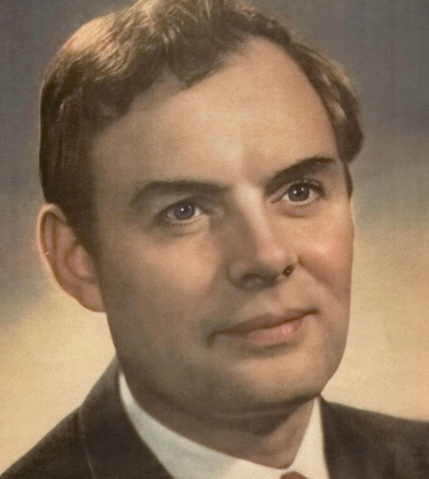 Павел Кадочников 