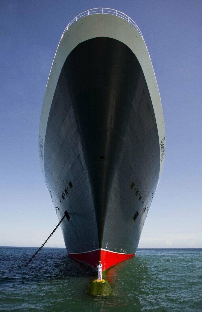 14. Лайнер Queen Mary 2 и его капитан