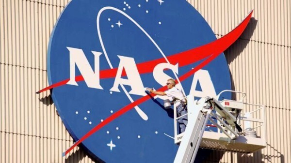 NASA тихо переклассифицировали как разведывательное агентство, и теперь оно освобождено от запросов на свободу информации