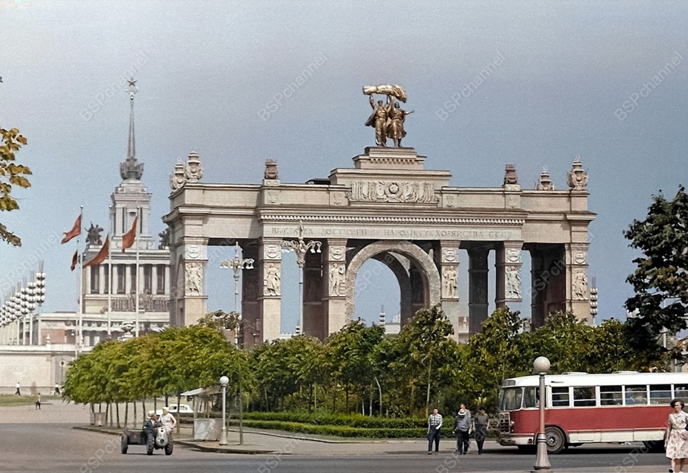 Жизнь Советской Москвы в 50-е годы