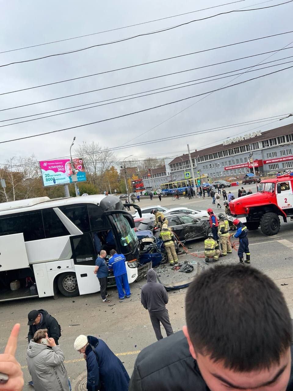 ДТП автобуса и легковушки в Ижевске