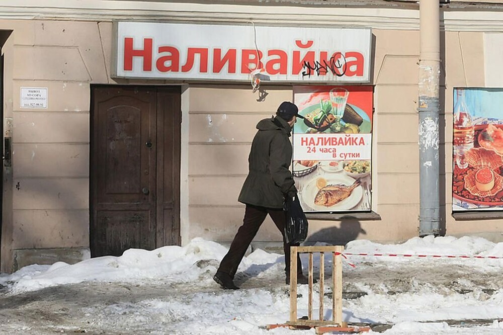 На Алтае запретят продажу алкоголя в выходные и праздничные дни